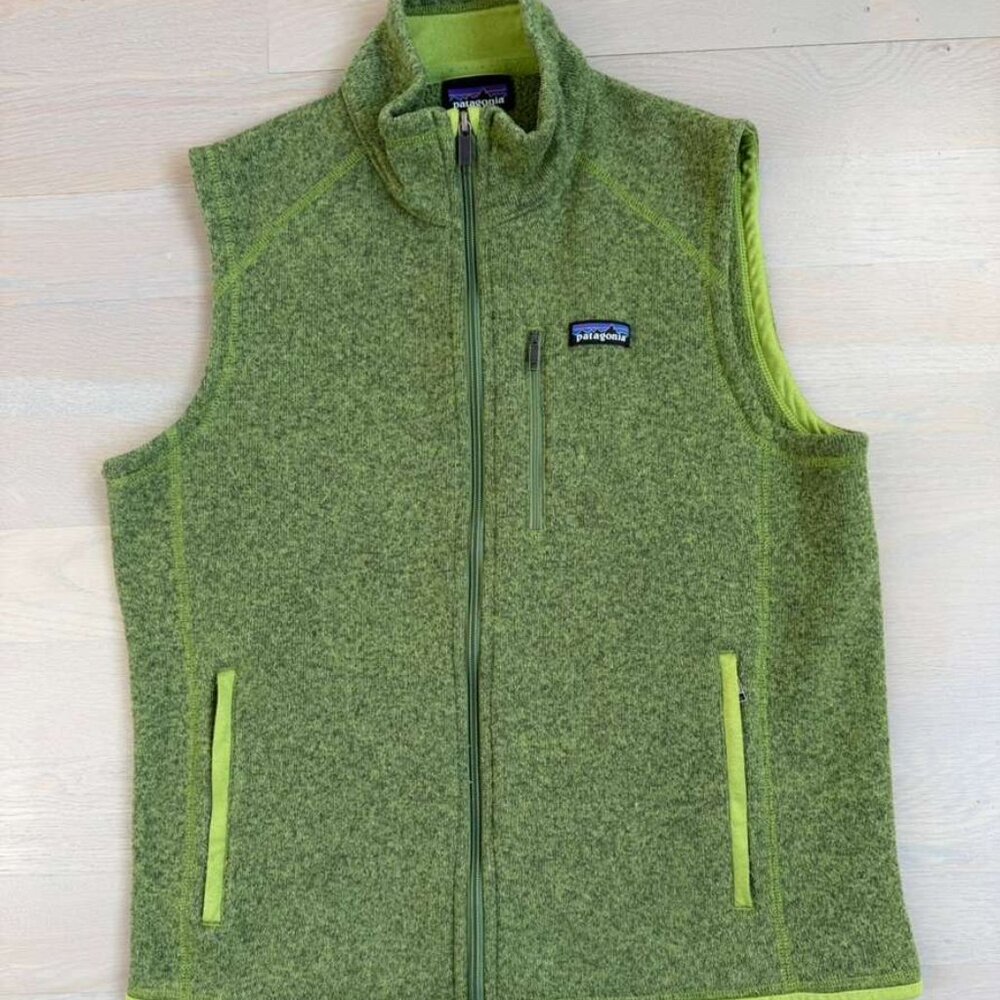 Great Condition Men's Patagonia Better Sweater Full Zip Vest in Green Size Large